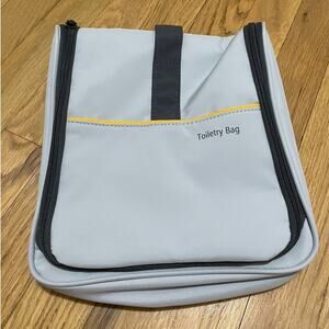 Rollink Hanging Toiletry Bag 5 Liter Water Repellent Washable Gray Yellow‎ NWOT